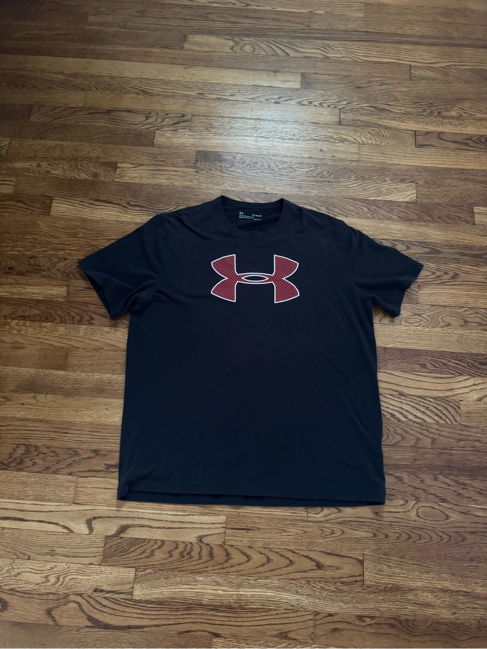 Under Armour Short Sleeve Tee, size CL